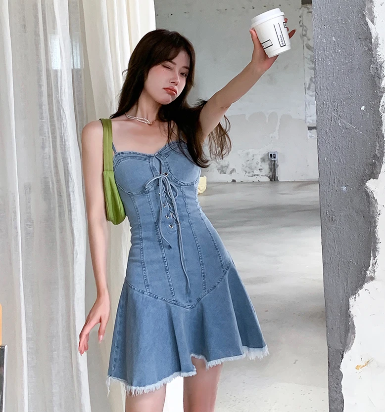 

Сексуальное крутое джинсовое платье на тонких бретелях, новое летнее Ковбойское платье трапециевидной формы на шнуровке для девочек YOU310