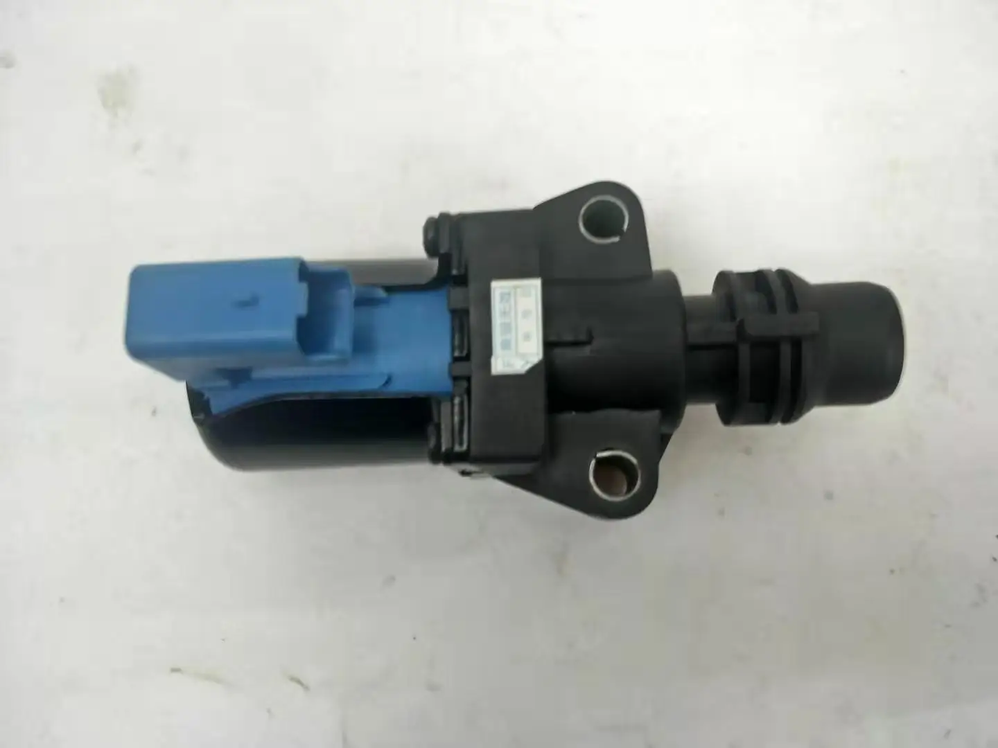 

New Radiator Valve Heater Control For Ford Escape 2013 1.6 BM5G8C605