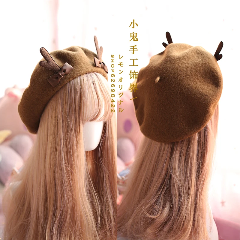 

Japanese Berets soft sister autumn and winter Christmas antler beret wool painter hat cute deer antlers simmered cake Berets