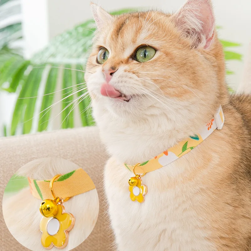 

Cute Sunflower Collar with Bell for Cats Dog Collar Kitten Bomei Dog