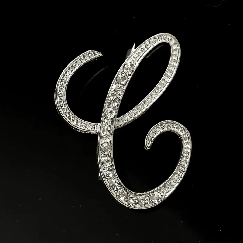 VIMIO инкрустированная Цирконом 26 букв брошь значок для одежды аксессуары Модные