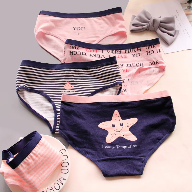 

Cute Girly Cotton Fabric Briefs Women's Cotton Mid-waist Cartoon Print Plus Size Trousers Lucky Starfish