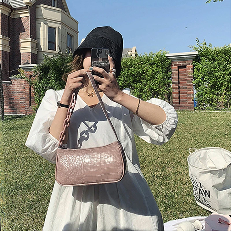 

Fashion Crocodile Pattern Handbag PU Leather Shoulder Bags For Women 2020 New Chain Design Luxury Hand Bag Female Travel Totes