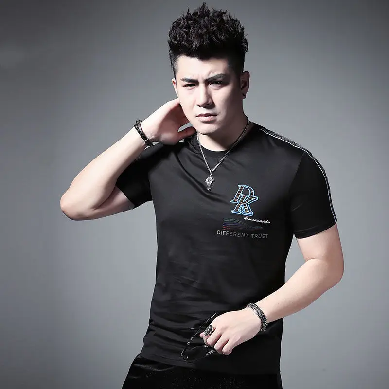 

2021 new men's summer round neck short sleeve T-shirt men's ice silk hot drill T-shirt breathable top
