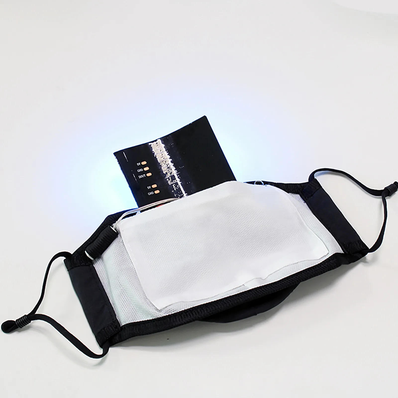Adult Hygiene Masks LED Voice-Activated Luminous Mask Masquerade Festival Party Face Reutilizable Anti-Dust |