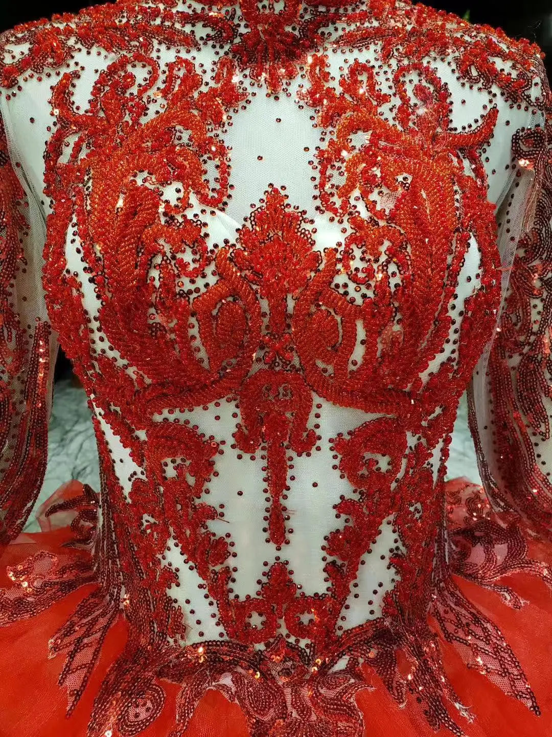 

Mordern Red Lace Beading Draped Ball Gown Linear Styles Layers Skirt Wedding Dress 2019 Long Sleeve High Neck Wedding Dresses