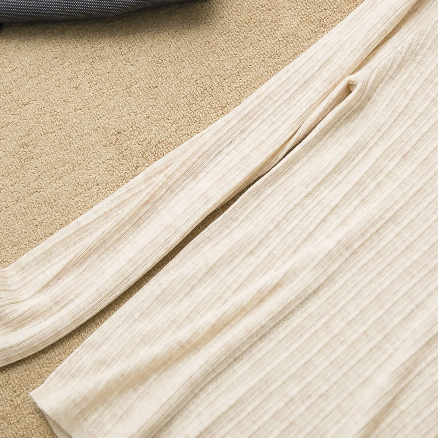 

Wool-blend Women Sweater Close-fitting Sweater Bottoming Sweater Women's Sweater