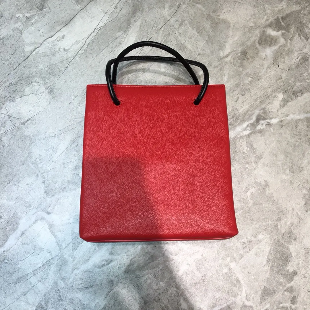 

Ladies luxury fashion cosmetic bag handbag shopping bag