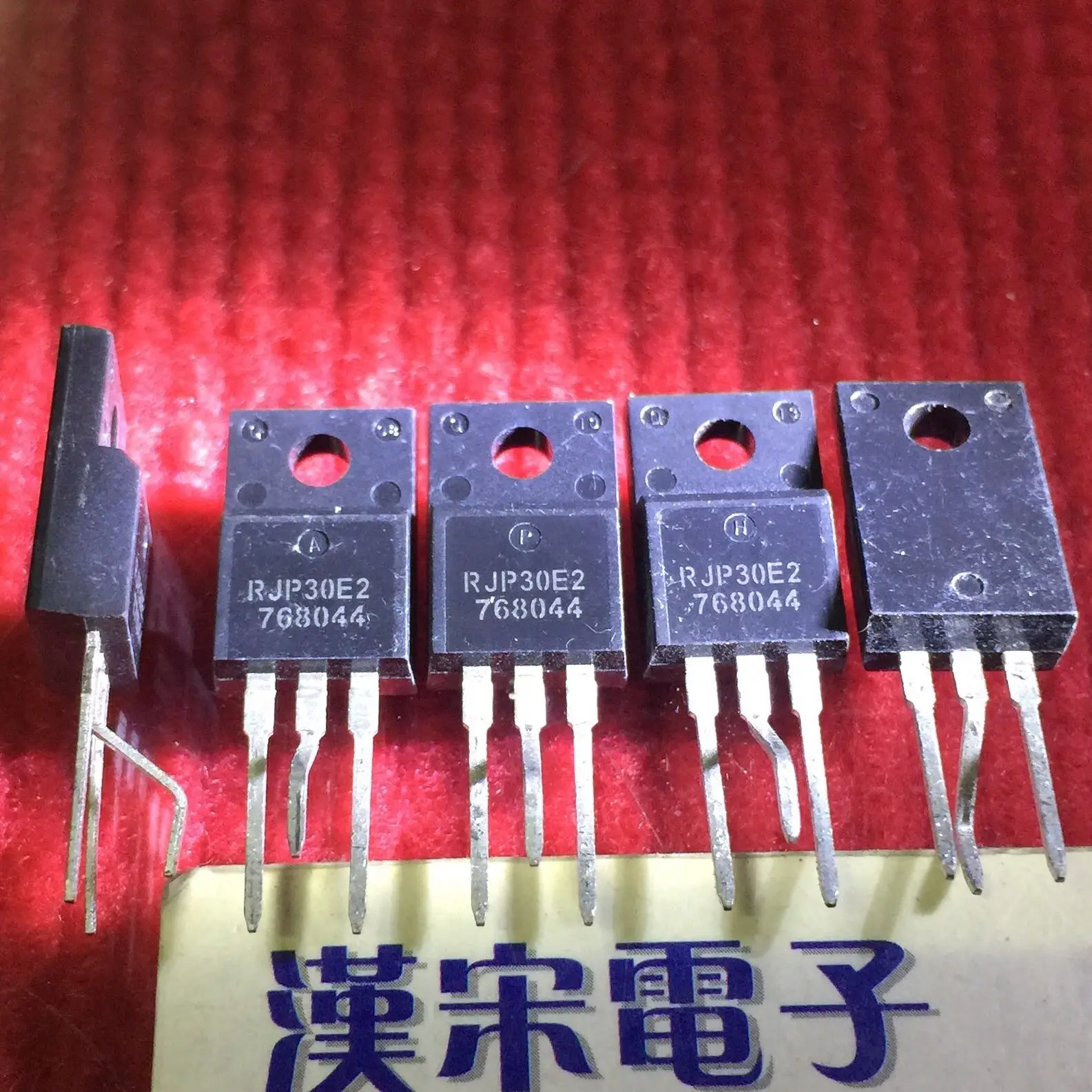 

Free shipping RJP30E2 TO-220F 10PCS