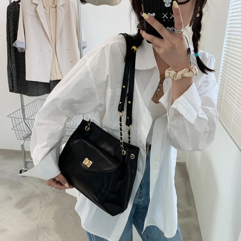 Новинка 2021 женская сумка простая модная дорожная вместительная на плечо