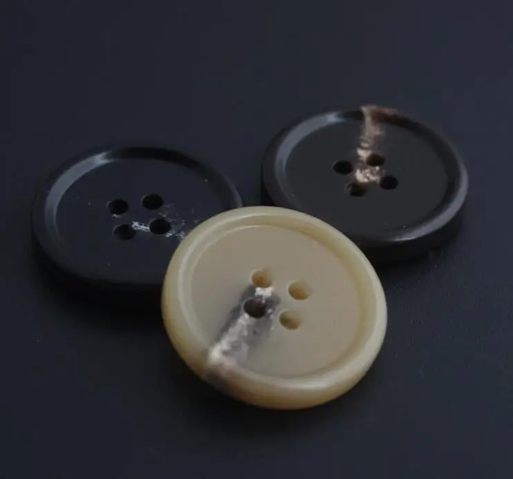 15mm-30mm 50pcs Four-eye coat windbreaker decorative pattern resin buttons | Дом и сад