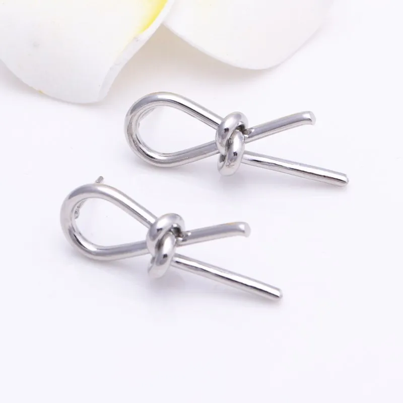 silver 699 EK771 Новая мода галстук-бабочка круглые серьги с подвесками для женщин геометрический металлический бант Висячие вечерние серьги oorbellen - Окраска металла: silver 699