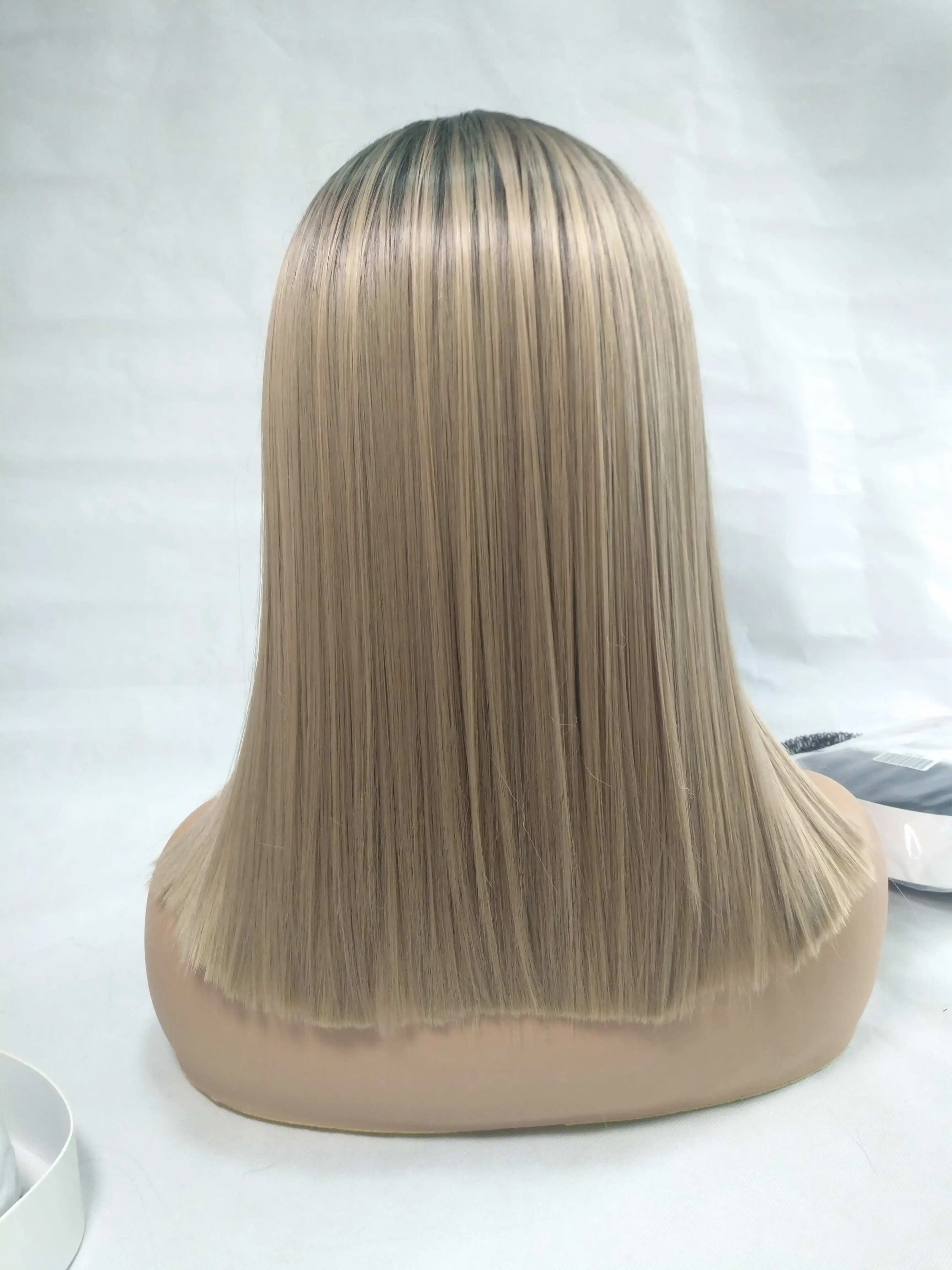 FAVE парик парики женские короткие прямые Ombre Боб черный пепельный Лен коричневый розовый синтетические парики для черных женщин 12 дюймов средняя часть Glueless Косплей парики - Цвет: Flax brown