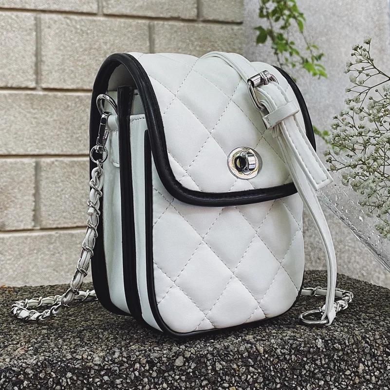 

High Quality Ladies' Popular Bags 2021 New Trendy Summer Design Sense Fashionable Rhombus Chain Messenger Mobile Phone Bag