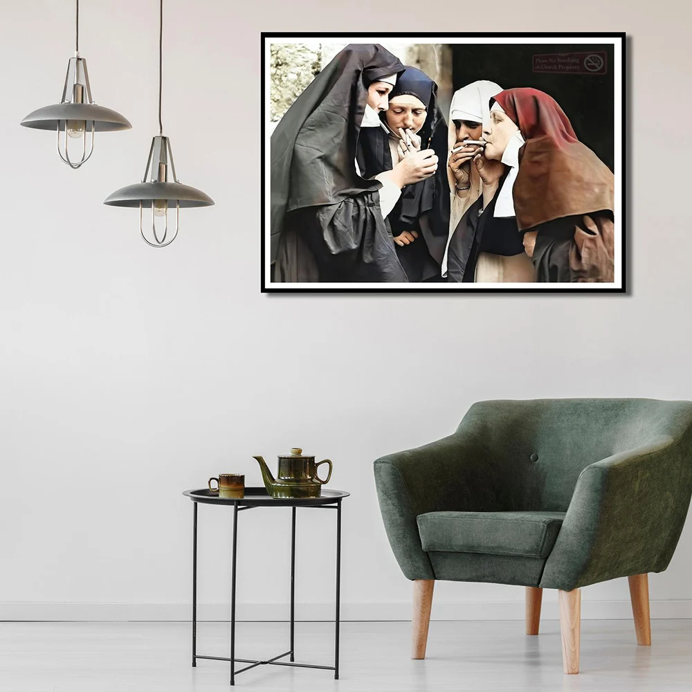 ВИНТАЖНАЯ фотография курительной монахини черно-белый постер забавная