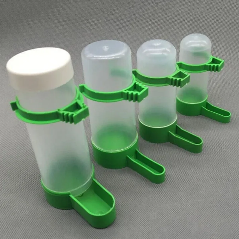 

1 PC Bird Water Drinker Feeder Waterer with Clip Bird Dispenser Bottle Drinking Cup Bowls For Pet Parrot Cage Pet Bird Supplies