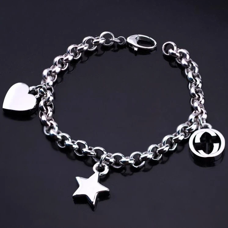

100% s925 sterling silver bracelet; retain the original and classic logo; three pendants, suitable for female jewelry