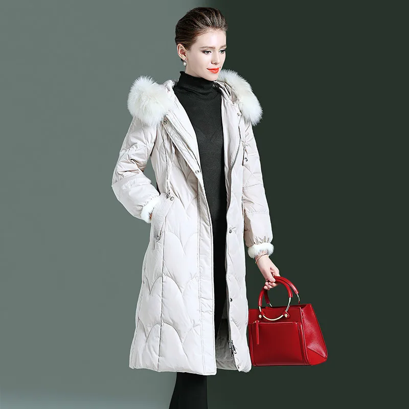 Женское зимнее пальто с капюшоном из натурального меха енота белая куртка на