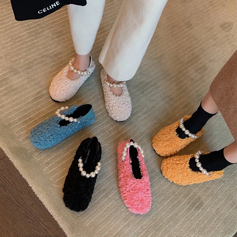 

Furry Women Flat Shoes Plush Winter Warm Lambswool Fur Shoes with Pearl Indoor Outdoor Loafers Fashion Winter Women Shoes