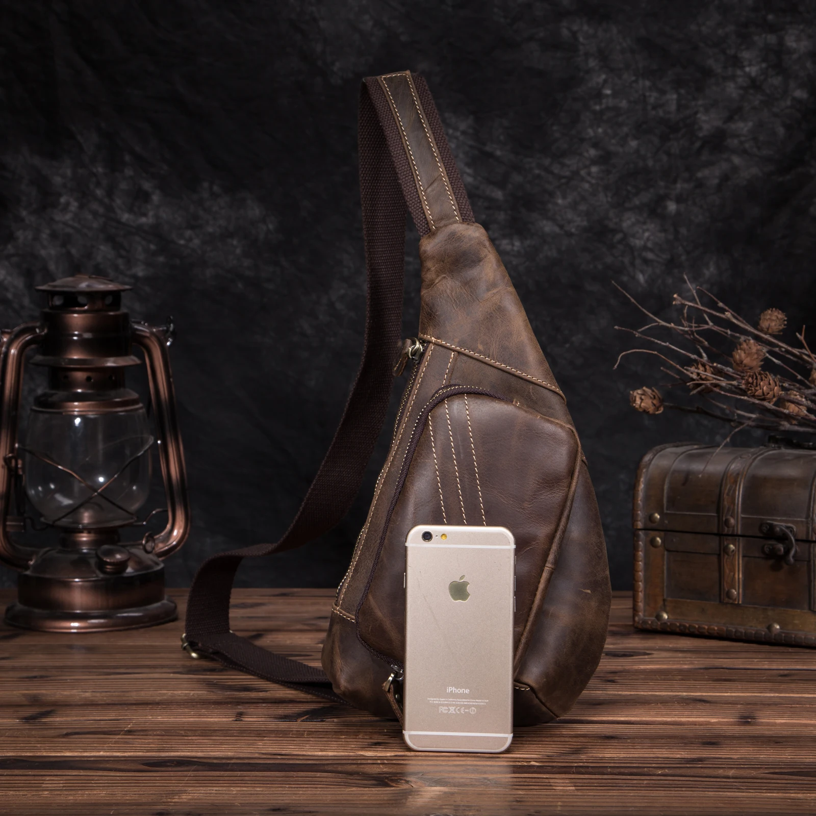 Preço Qualidade Dos Homens De Couro Original Moda Tringle Peito Pacote Saco Design Masculino Estilingue Crossbody Um Ombro Mochila Daypack 8810-d