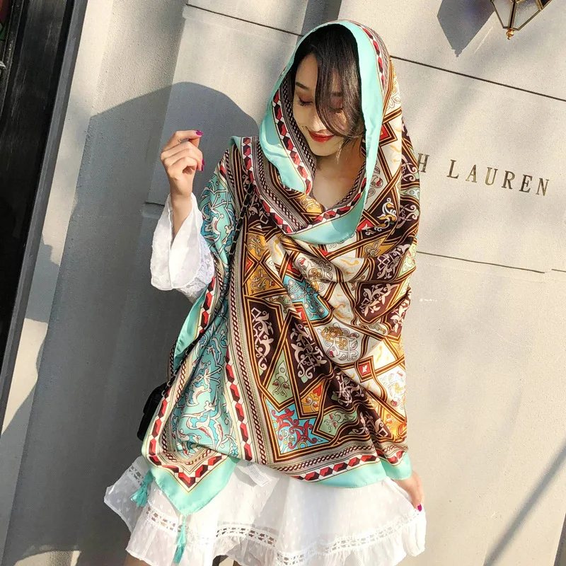 

Summer Cotton and Linen Tourism Scarves Holiday Sunscreen Scarves Air-Condition Room Shawl Women Beach Scarf