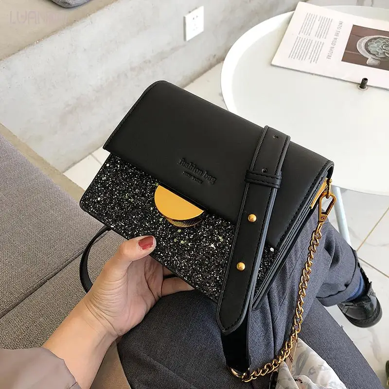 Женские сумки-мессенджеры женская кожаная сумка через плечо от известного