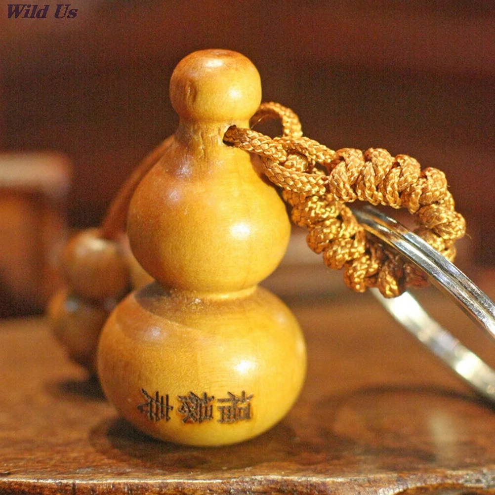 

1 Pcs New Car Hange Lucky Mahogany Gourd Craft Chinese Traditional Fortune Keyring Decor Keychain