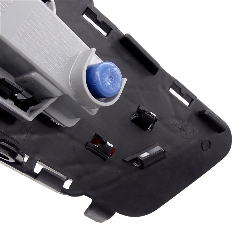 

Car Right/Left Front Daytime Running Light Turn Signal Light Fog Lamps For Mercedes-Benz C-Class W204 2011 2012 2013 car-styling