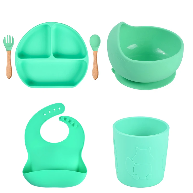 6PCS BPA Baby Tableware Feeding Plates Bowl Spoon Fork Set Waterproof Bibs Suction Cup Silicone Set Of Dishes Baby Stuff