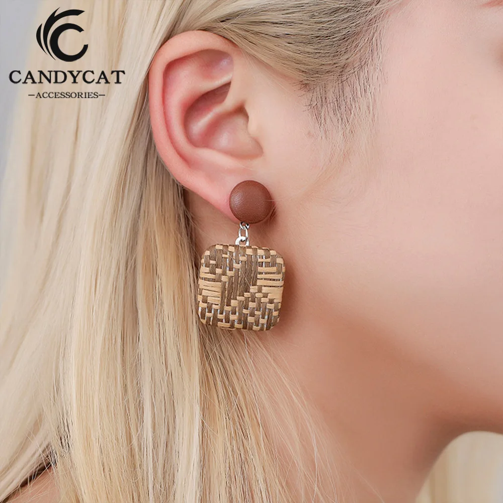 Женские винтажные круглые серьги с геометрическим узлом металлические в