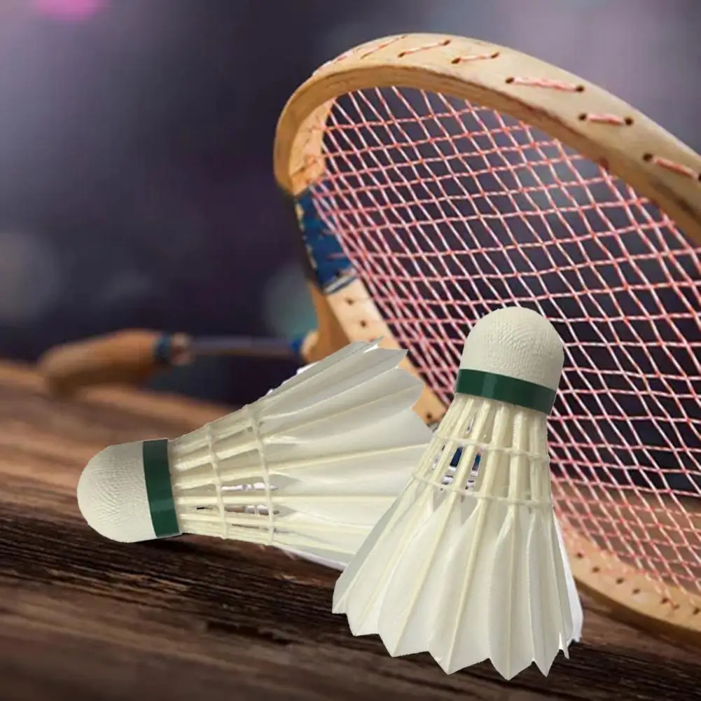 

Профессиональная Тренировка по 12 штук/бочке для бадминтона, профессиональные спортсмены, износостойкий, устойчивый и ветрозащитный бадмин...