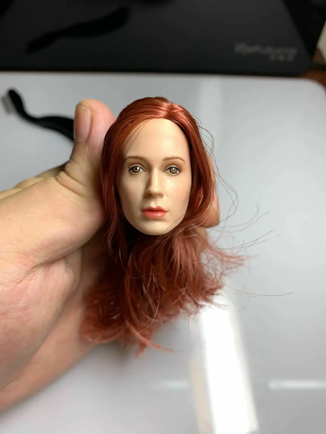 

1/6 Scale European Beauty Star Redhead Head Sculpture Fit 12 Inch Action Figure Body