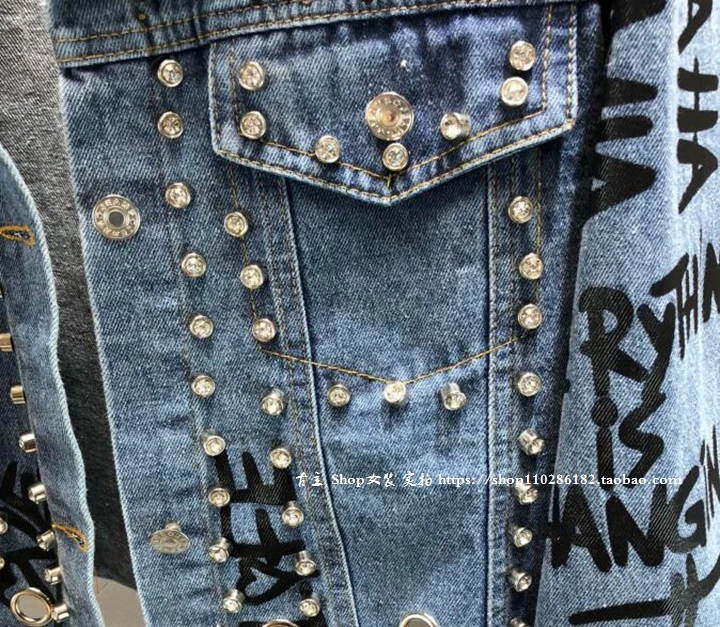 

2021 New Spring and Autumn Women's Broken Cowboy Short Jacket Casual Diamond Beading Letters Jeans Coat Students Denim Jackets