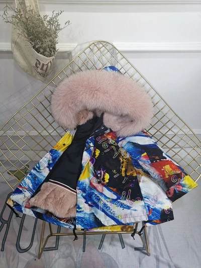 Blue Pink Fur Парка с натуральным мехом для мальчиков и девочек зимняя теплая куртка с граффити детская одежда пальто с капюшоном из натурального меха енота подкладка из натурального кроличьего меха TZ373 - Цвет: Blue Pink Fur