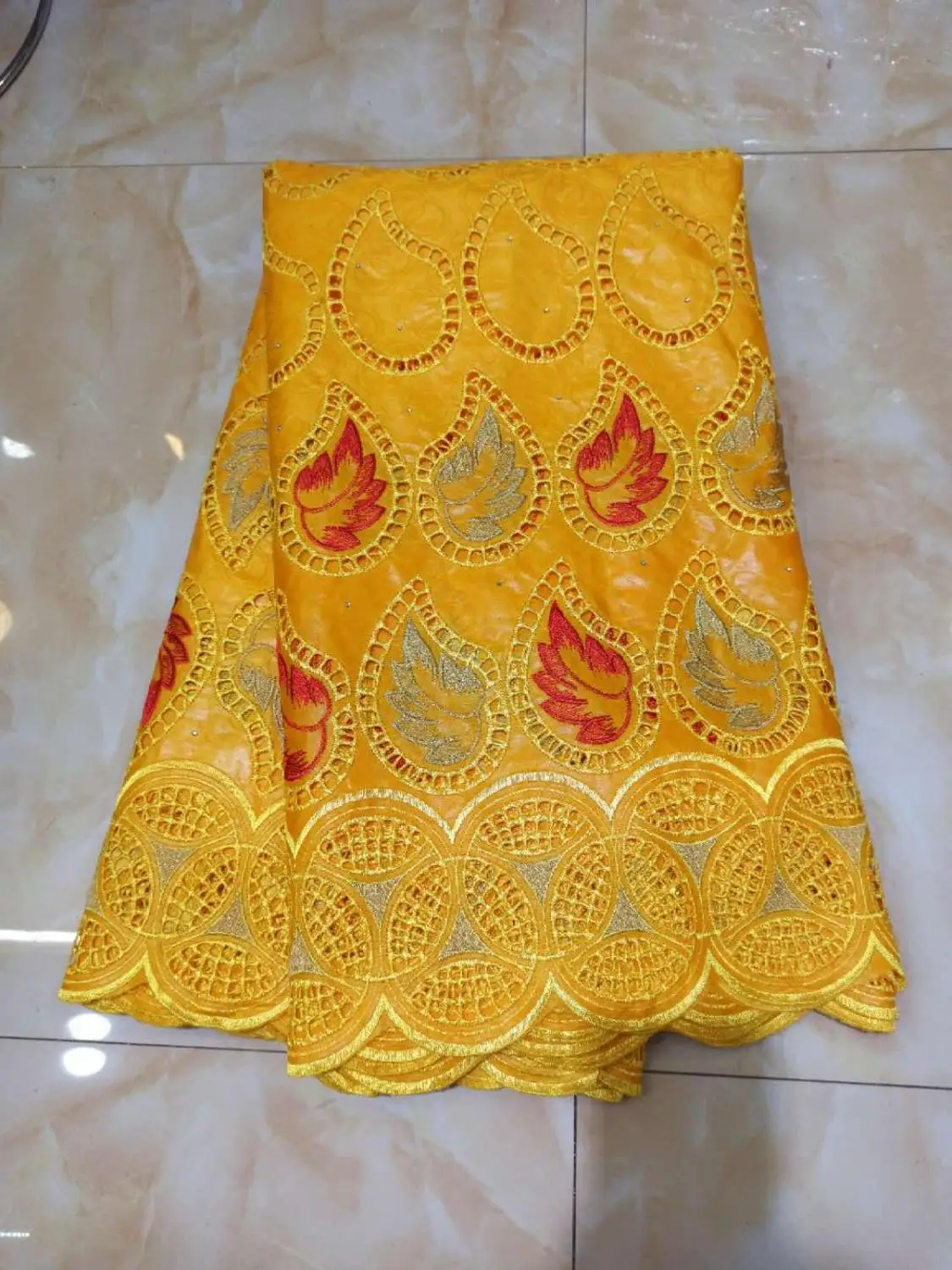 

2020 Fashion African Lace Fabric High Quality French Swiss voile Cotton Bazin Riche Getzner Lace Fabric 5yards/Lot Wedding H7