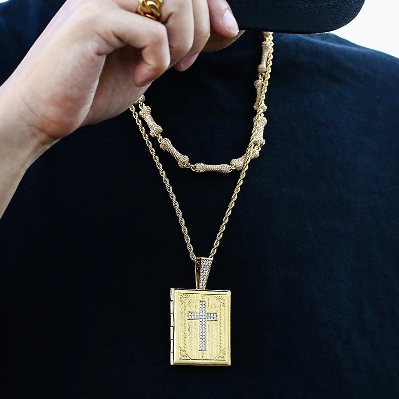 

Customized Jewelry