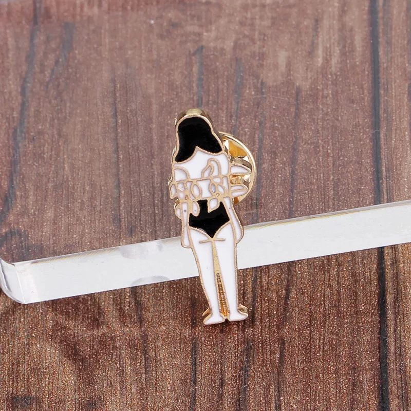 Мультяшная персональная панк брошь для Хэллоуина кукла детский розовый свитер