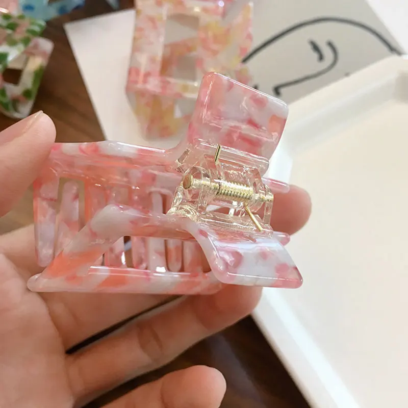 

Acrylic Acetate Colorful Hair Claws Fashion INS New Girls Hair Accessories Marble Barrettes Hair Clip Geometric Hair Crabs Clip