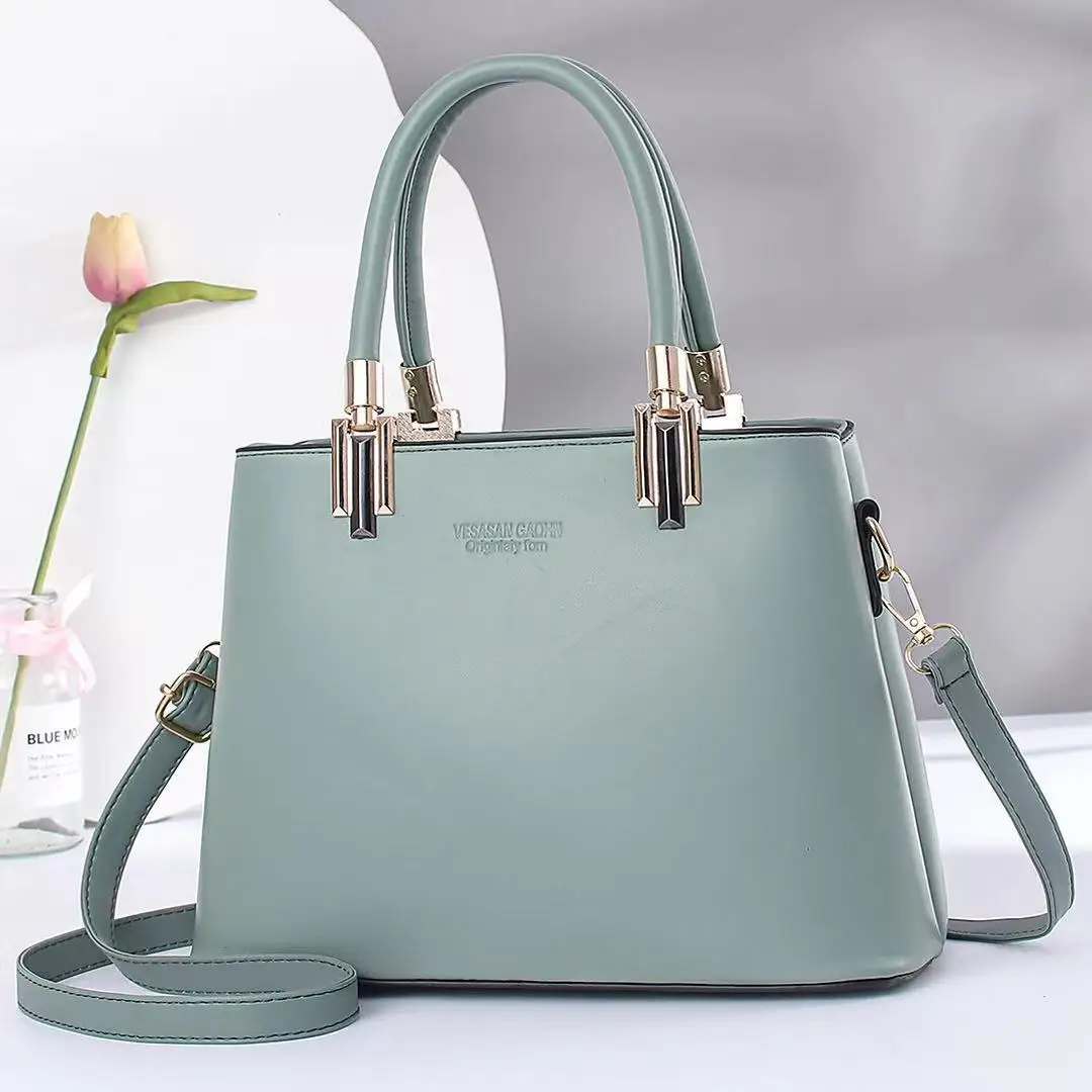 

2021 Новая модная сумка через плечо для торгового центра с элегантной и универсальной сумкой