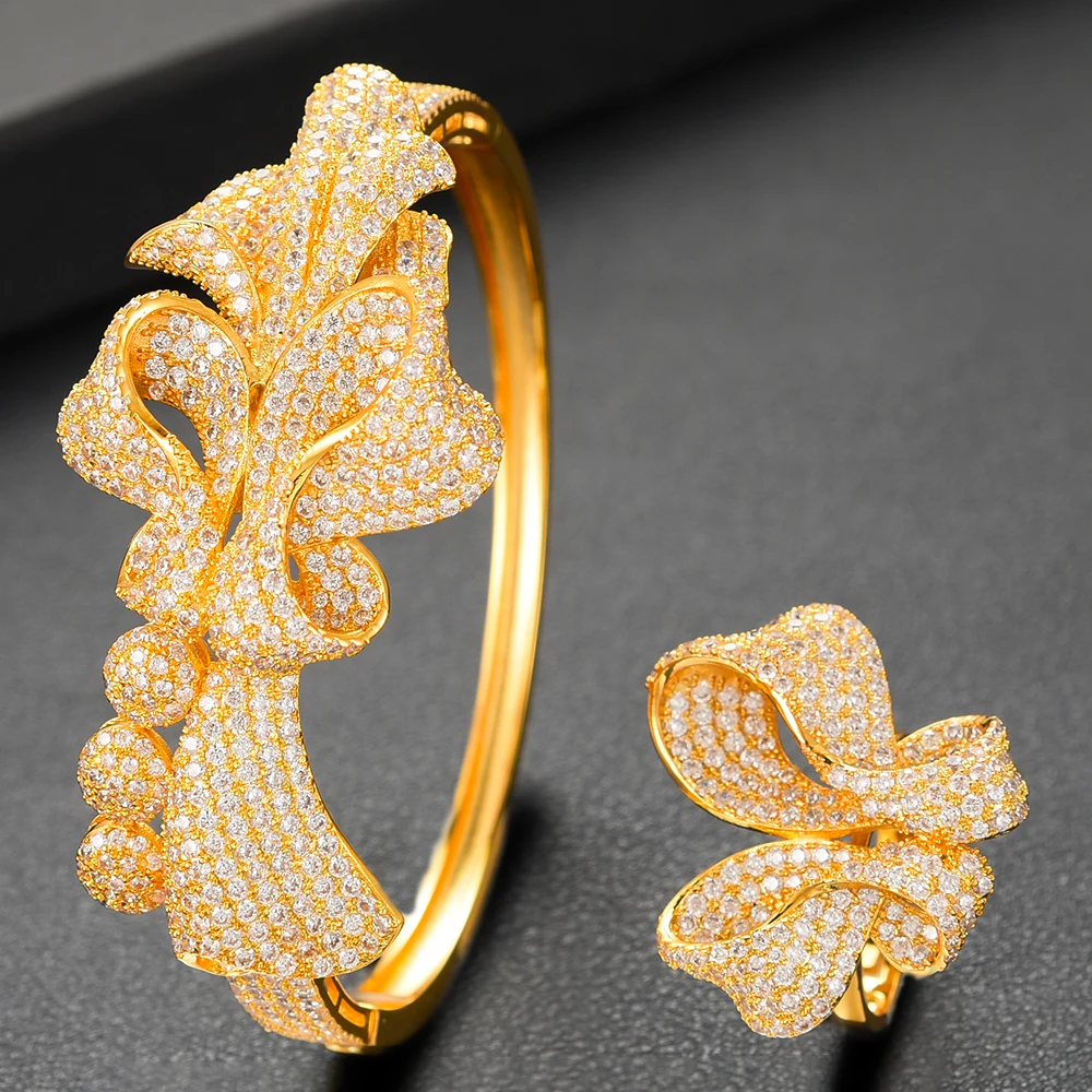 

SisCathy 4PCS Luxury Dubai Nigerian CZ Hyperbolic Necklace Bangle Drop Earrings Ring For Women Bridal Wedding Jewelry Sets 2019