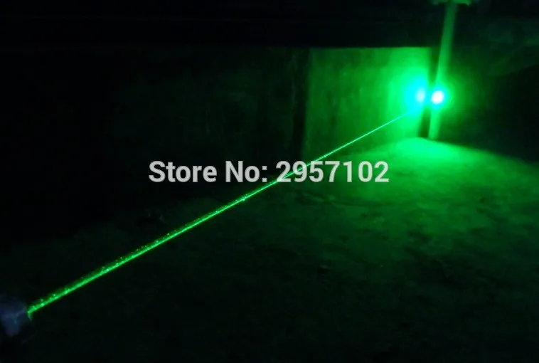 

AAA NEW High Powered Military Green Laser Pointer 1000000m SOS LAZER 303 Flashlights 532nm Burning Match,Burn cigarettes+5 caps