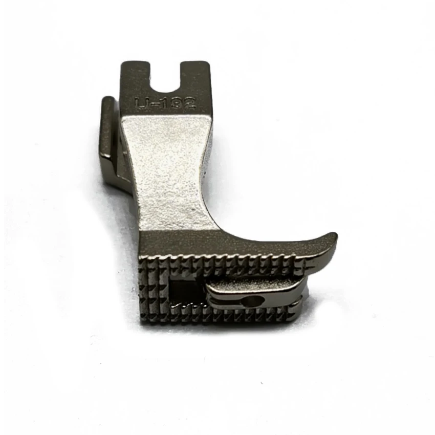 

PIPING WELT CUTOUT FEET (FOR TURNS) C68 U192 U193 - BROTHER B797 CONSEW 205RB