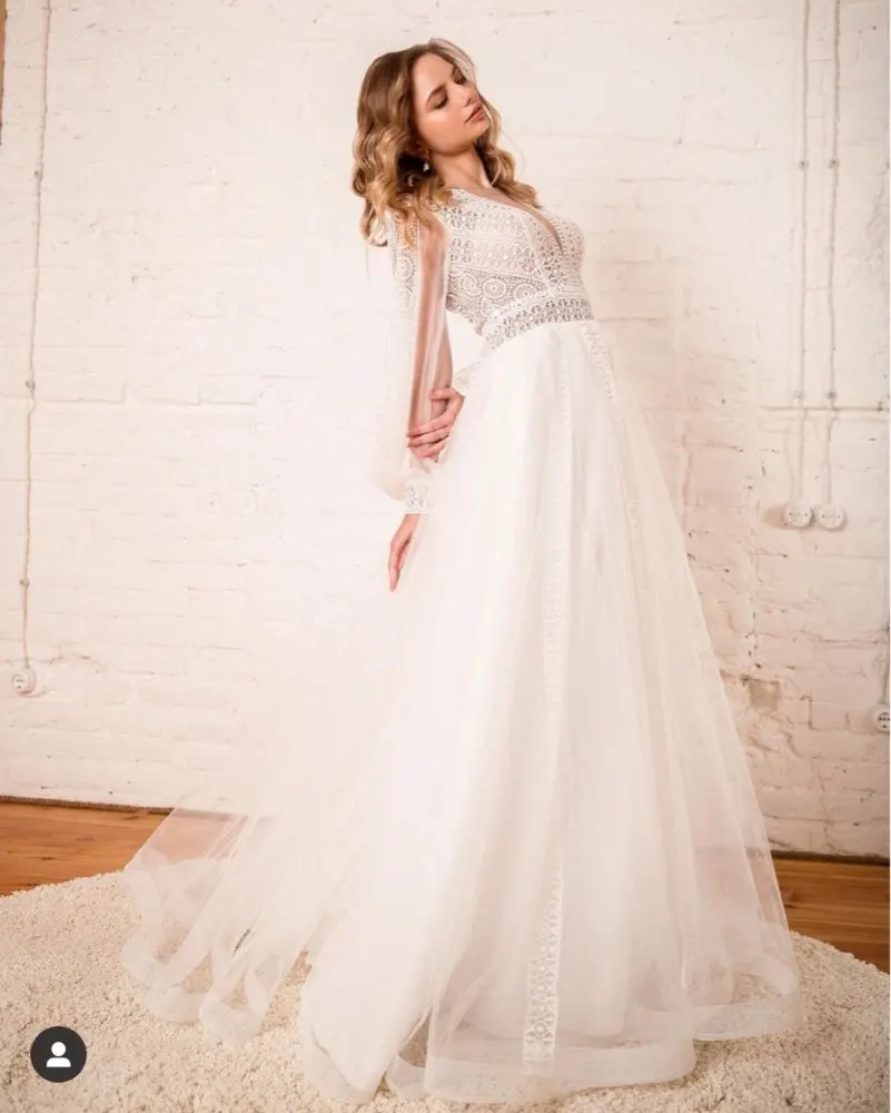 

Женское свадебное платье в стиле бохо, винтажное кружевное платье принцессы с длинным рукавом и V-образным вырезом, а-силуэт, 2020