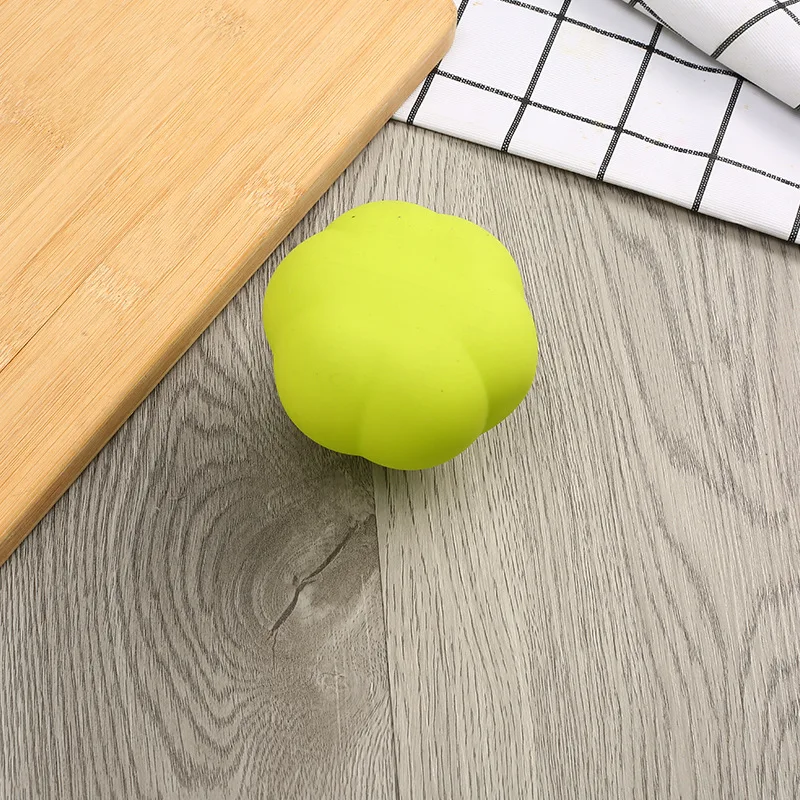 

Kitchen silicone garlic peeler peeler Kitchen manual peeler