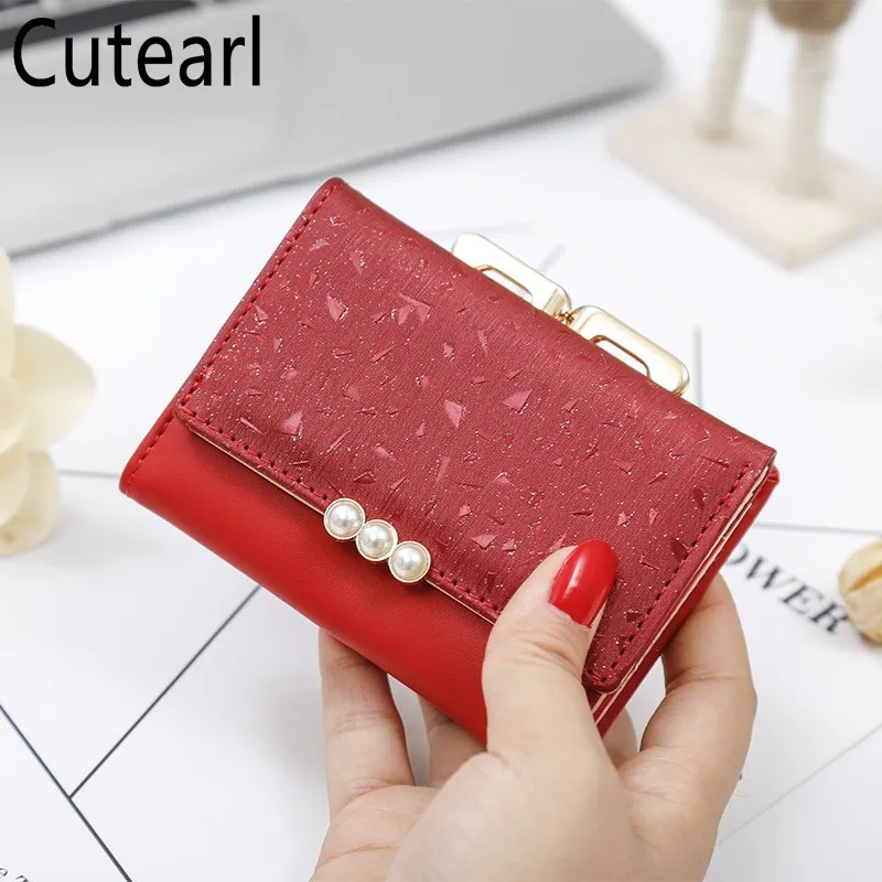 

Женский короткий кошелек ярких цветов, декоративный бумажник с жемчугом, вместительный клатч для мелочи, маленький кожаный держатель для к...