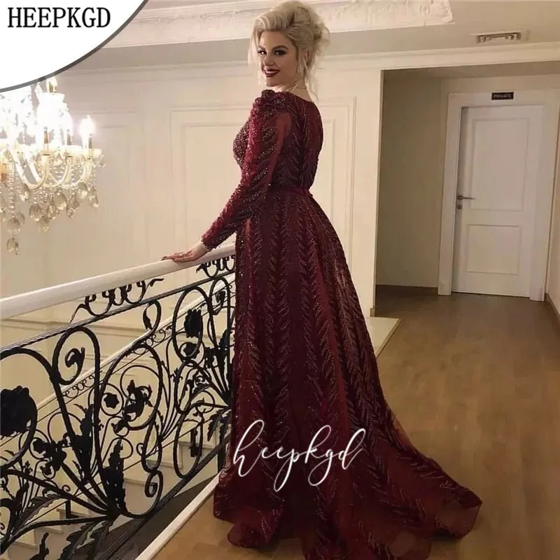 

Luxury Beaded Mermaid Burgundy Evening Dress Dubai 2020 V Neck Long Sleeves Detachable Train Special Occasion Dresses For Women