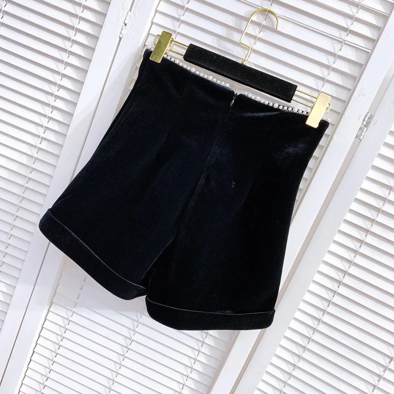 

2021 New Spring Hand-made Beading Decorating High Waist Rhinestone Buttons Straight Black Suede Shorts for Women Velour Shorts