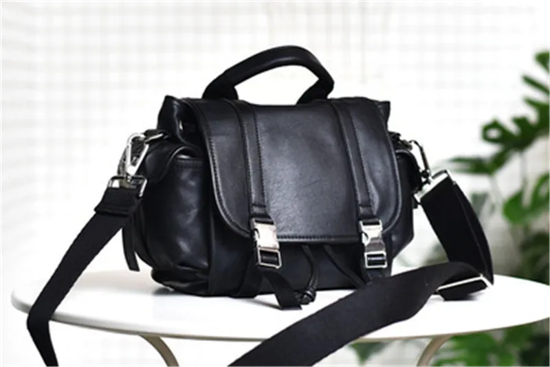 

Индивидуальная сумка через плечо из воловьей кожи первого слоя, нейтральная сумка-мессенджер из натуральной кожи, подходящая ко всему черн...