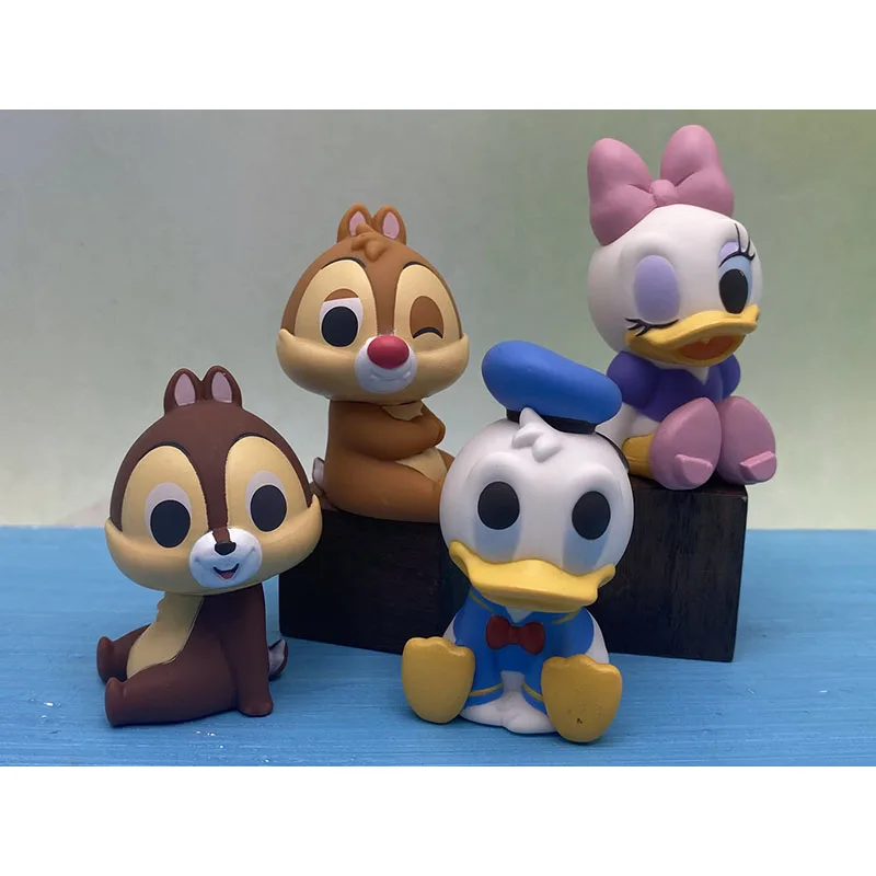 

Cartoon Figure Series Gashapon Toys Daisy Duck Donald Duck Cute Action Figure Model Desktop Ornament Toys Children Gifts