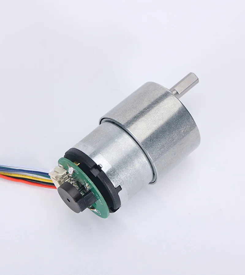 Новый семейный мотор-редуктор постоянного тока с датчиком Холла для